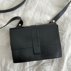 Danielle Foster London - Kim leather box crossbody bag
